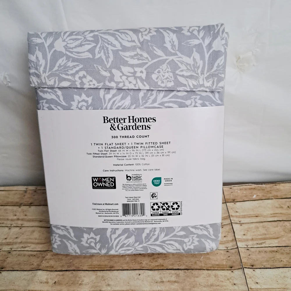Better Homes & Gardens 300 TC Twin  Floral Sateen Sheet Set in Light Gray